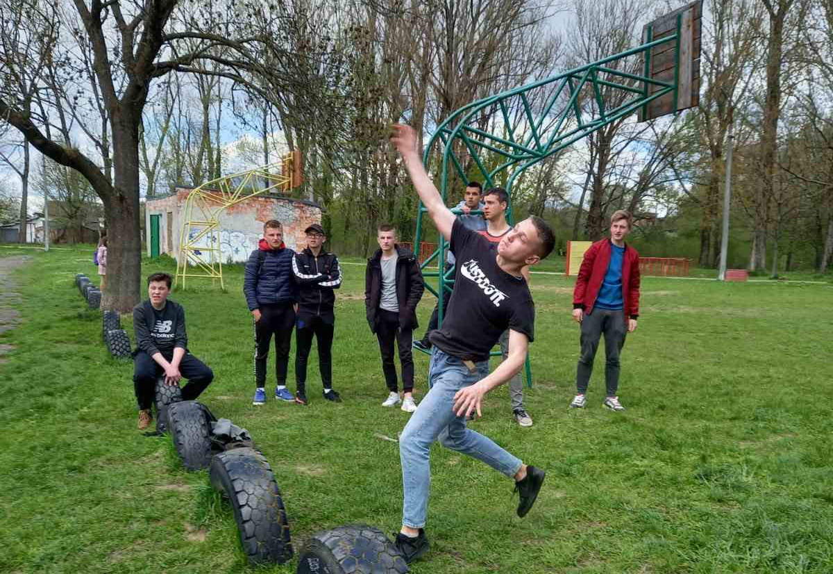 Навчально-польові збори