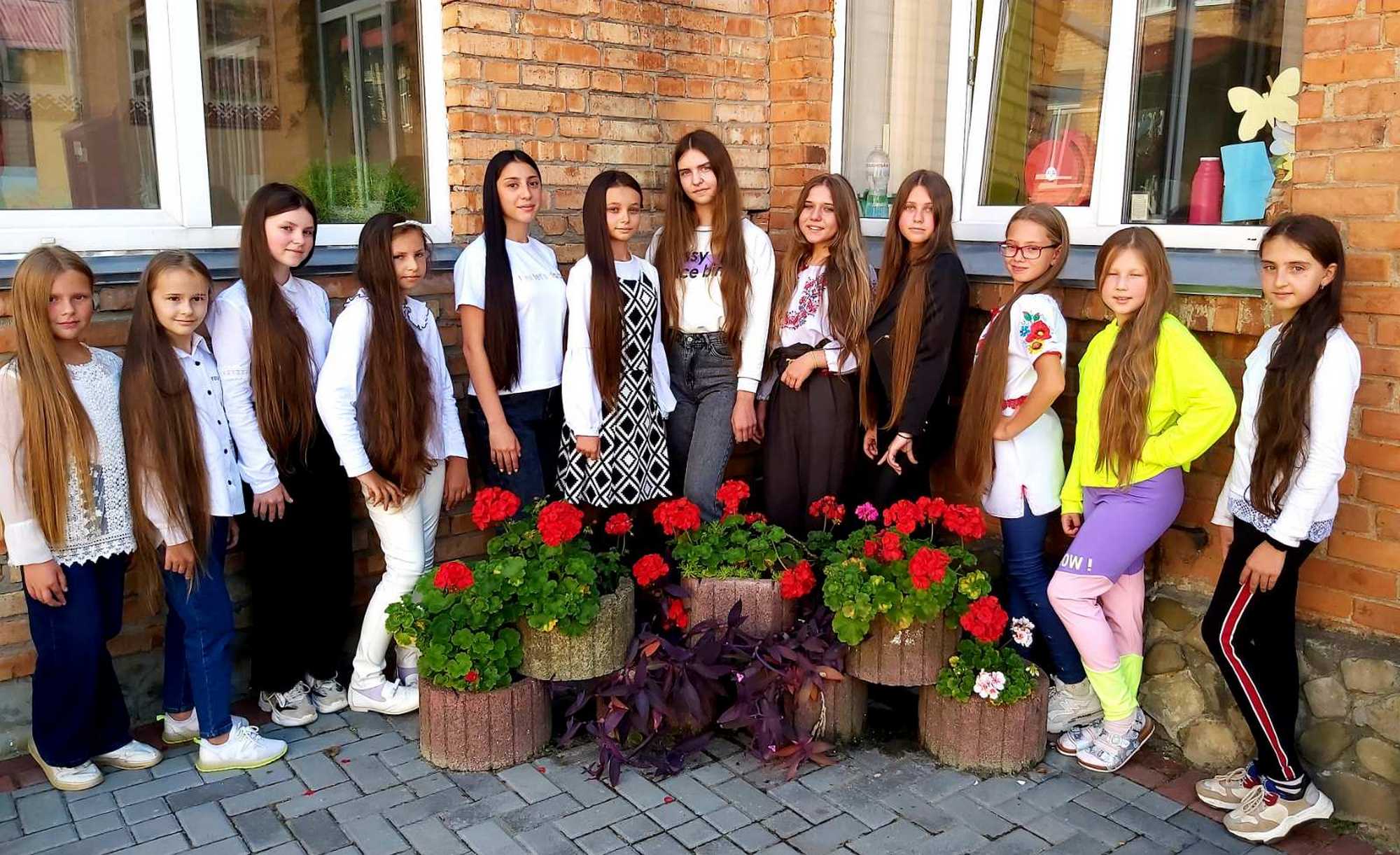 Рекорд на «Найдовше волосся-2021» у рамках Тижня рекордів «Тобі, мій Дрогобиче, присвячується!»