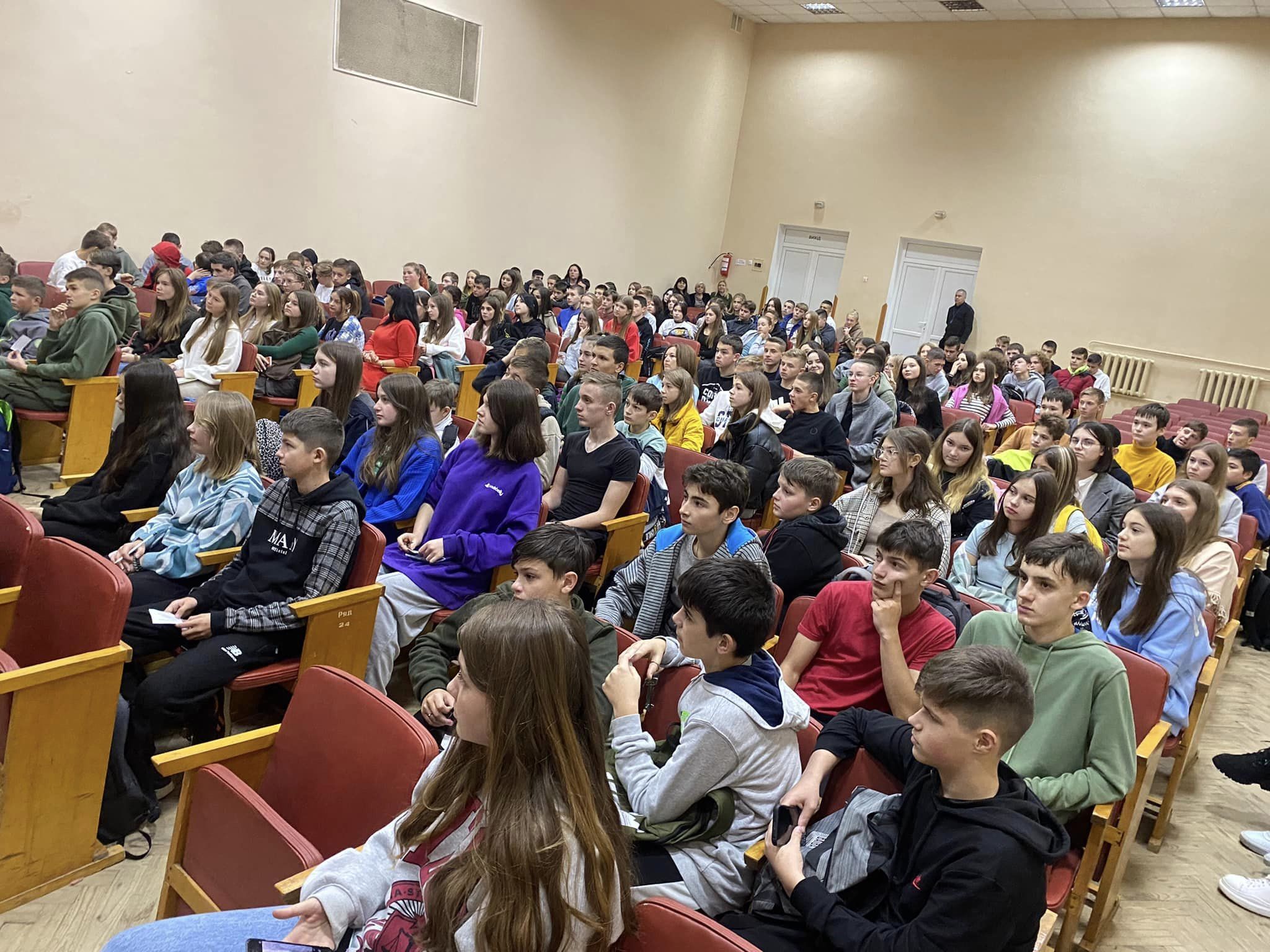 Новий президент шкільного парламенту!