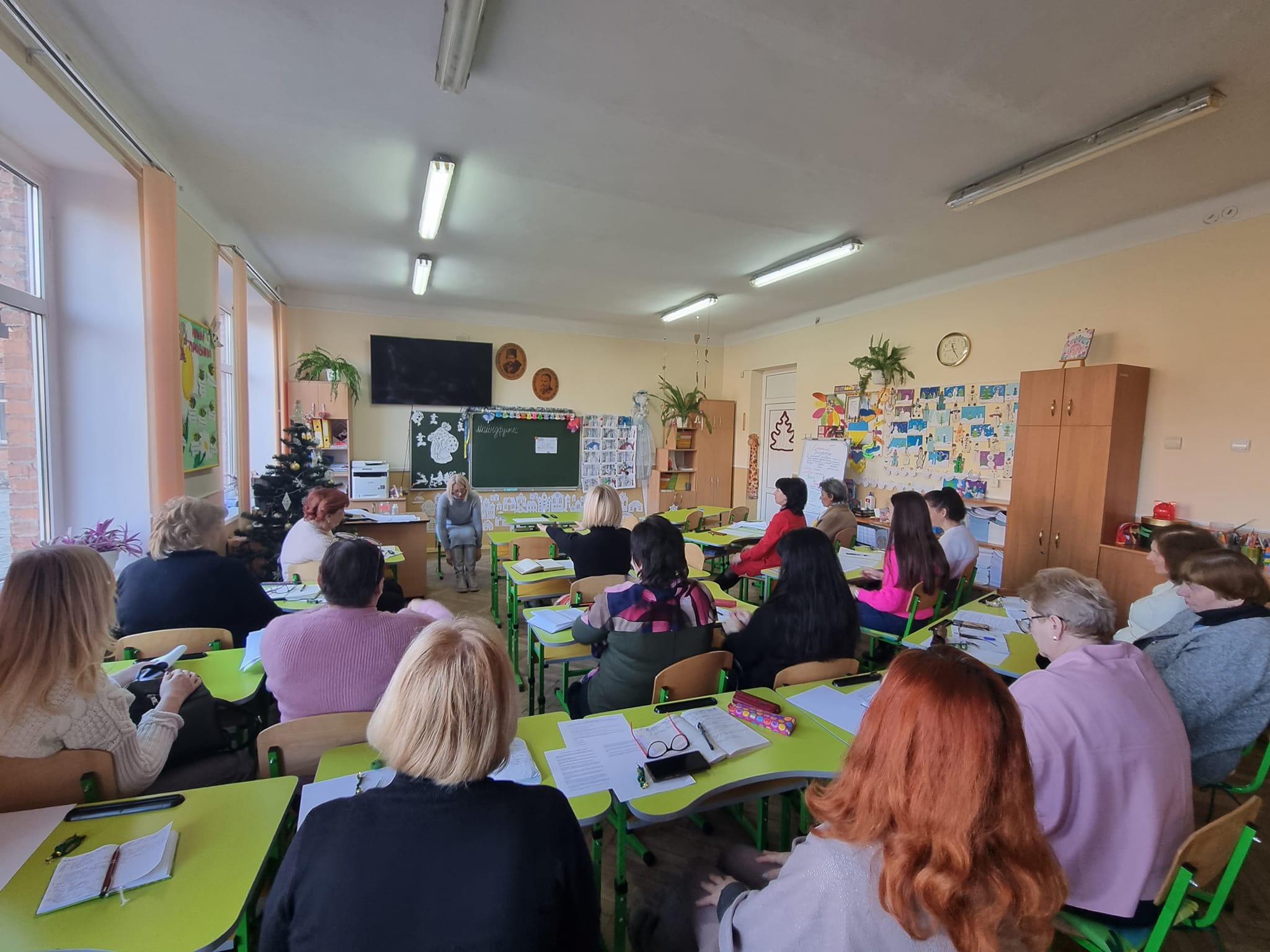 Методоб’єднання вчителів початкових класів. Вивчаємо нові педагогічні практики