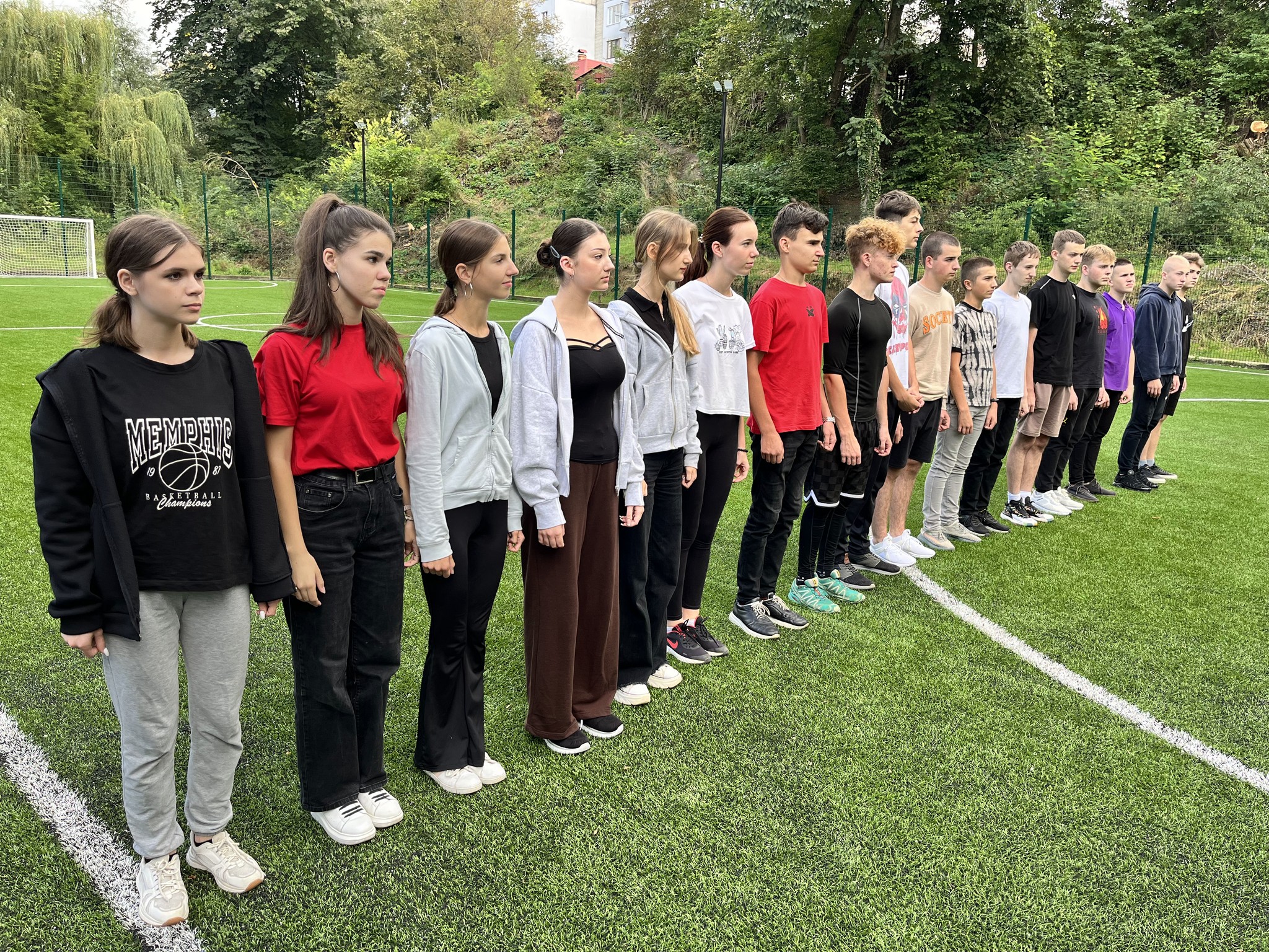 У Дрогобицькому ліцеї №2 провели тренінги з домедичної допомоги та військової справи